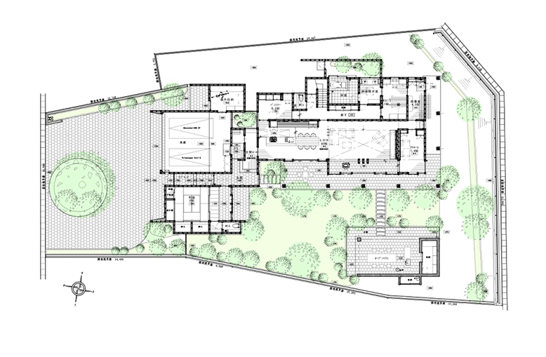 今回、玉木さんが例に挙げた家の平面図。西側に「外に開いた庭」が、中央付近に「内に開いた庭」があります。